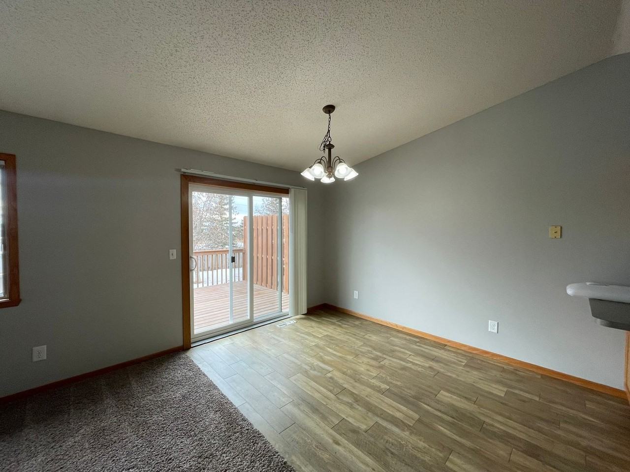 1830 10th St W - Photo 3 of 26