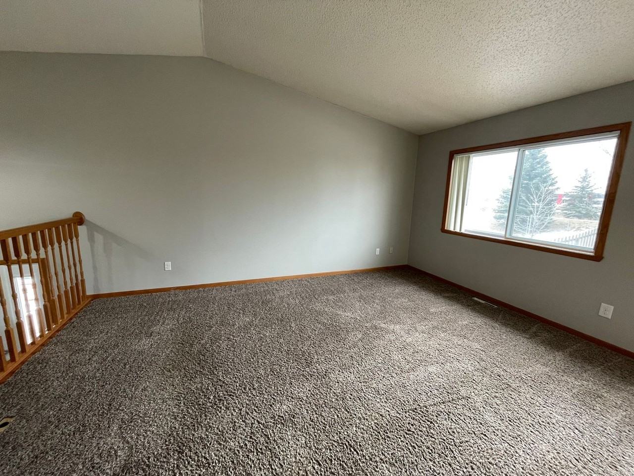 1830 10th St W - Photo 4 of 26