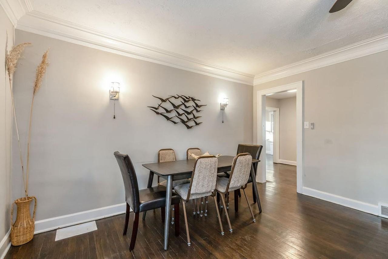 Discover this cozy Kansas City gem, blending comfort and convenience perfectly! - Photo 7 of 20