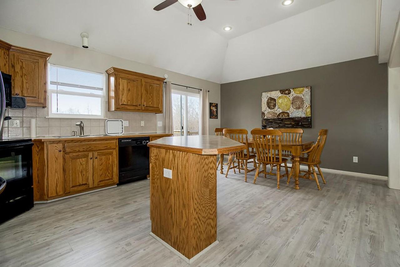 Quiet & Cozy Living in Independence - Photo 7 of 18