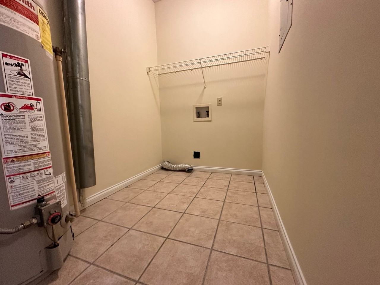 Horse Creek Apartments - Photo 6 of 6