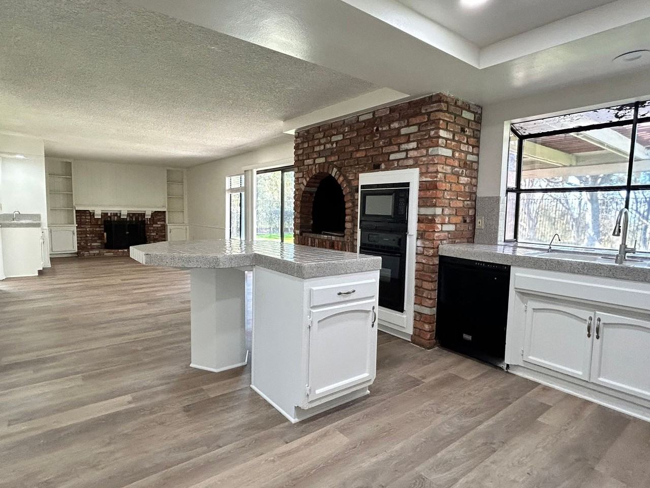 5115 Vista Montana - Photo 2 of 29