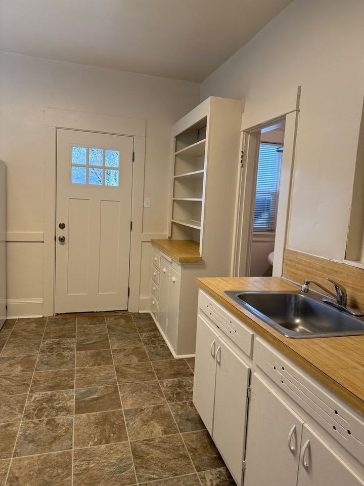 296-28th Place - Photo 2 of 12
