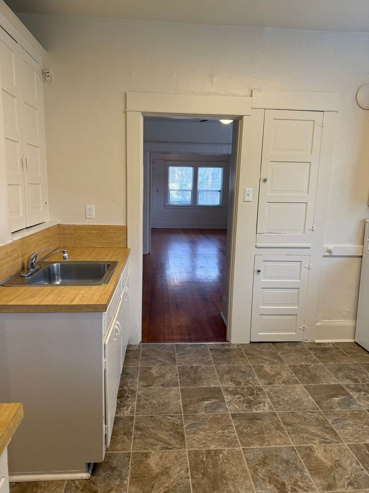 296-28th Place - Photo 3 of 12