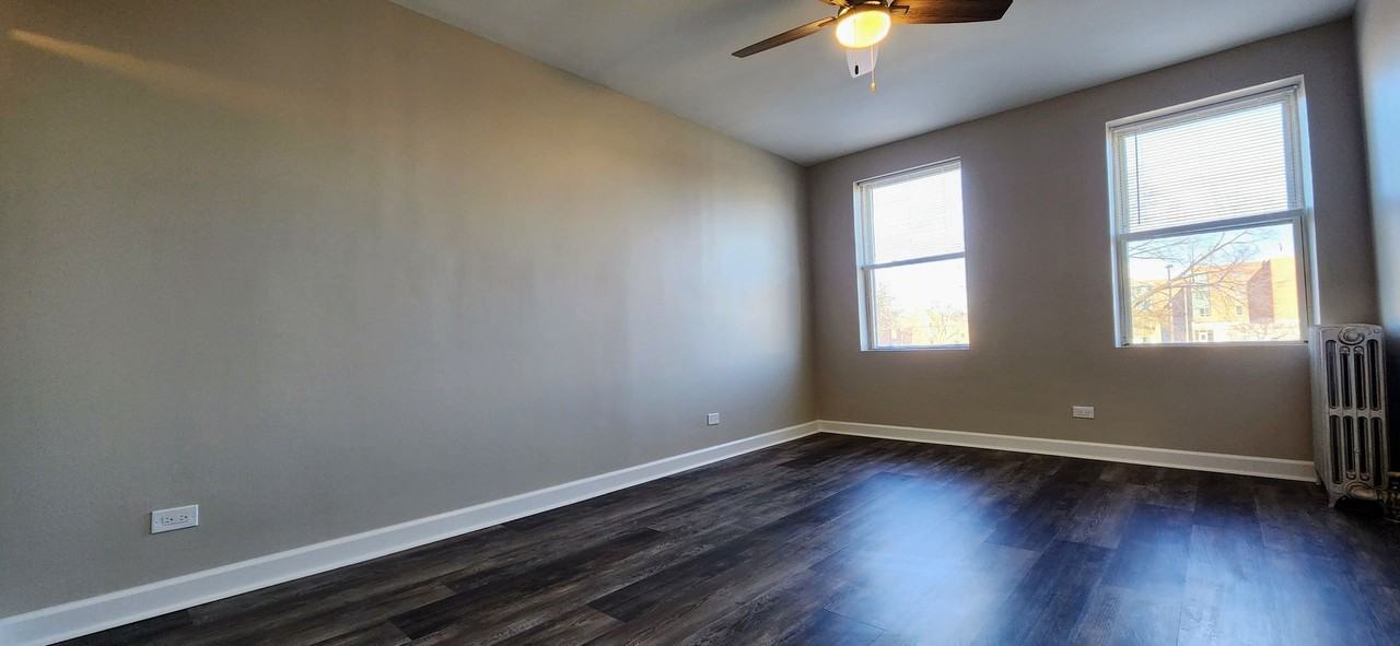 4764 N Virginia Ave #108 - Photo 3 of 9