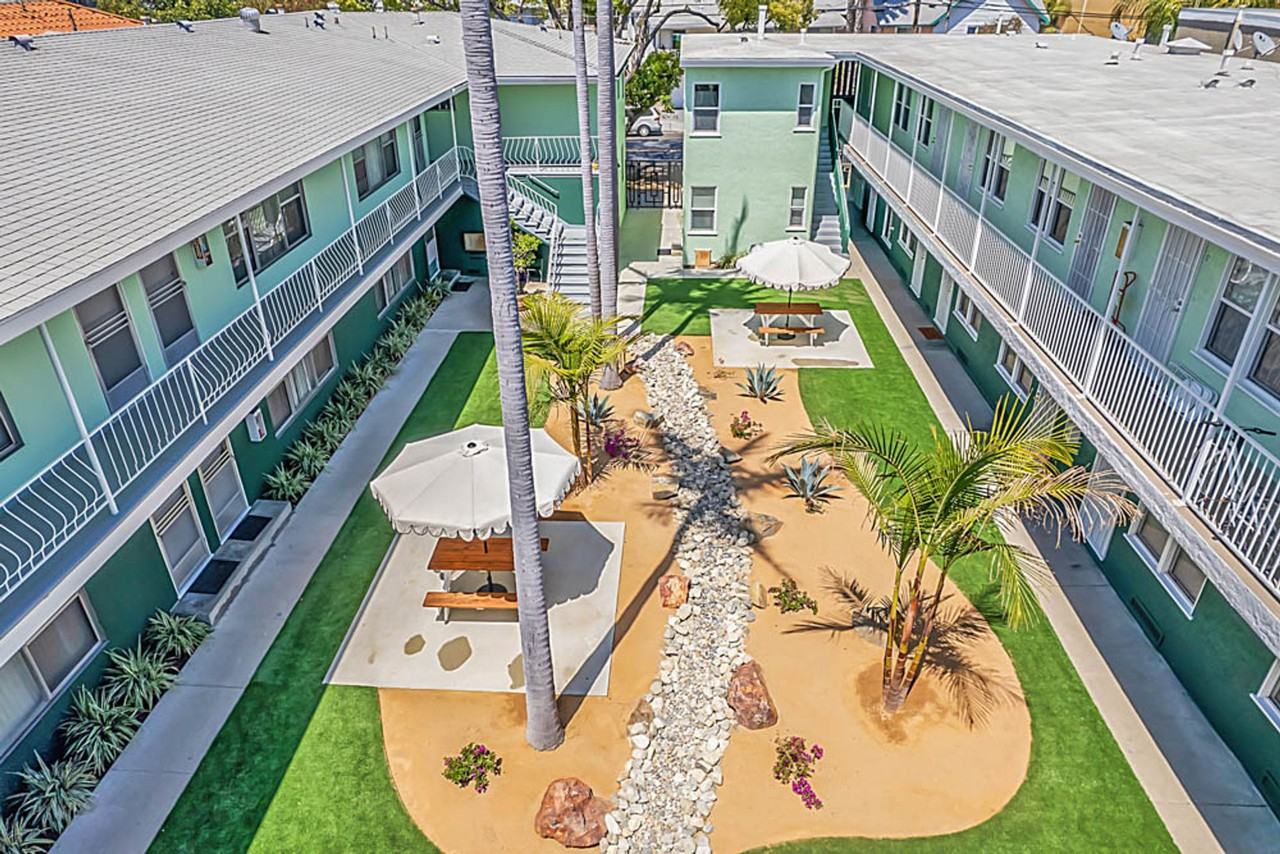 The Cadillac II - Photo 3 of 5