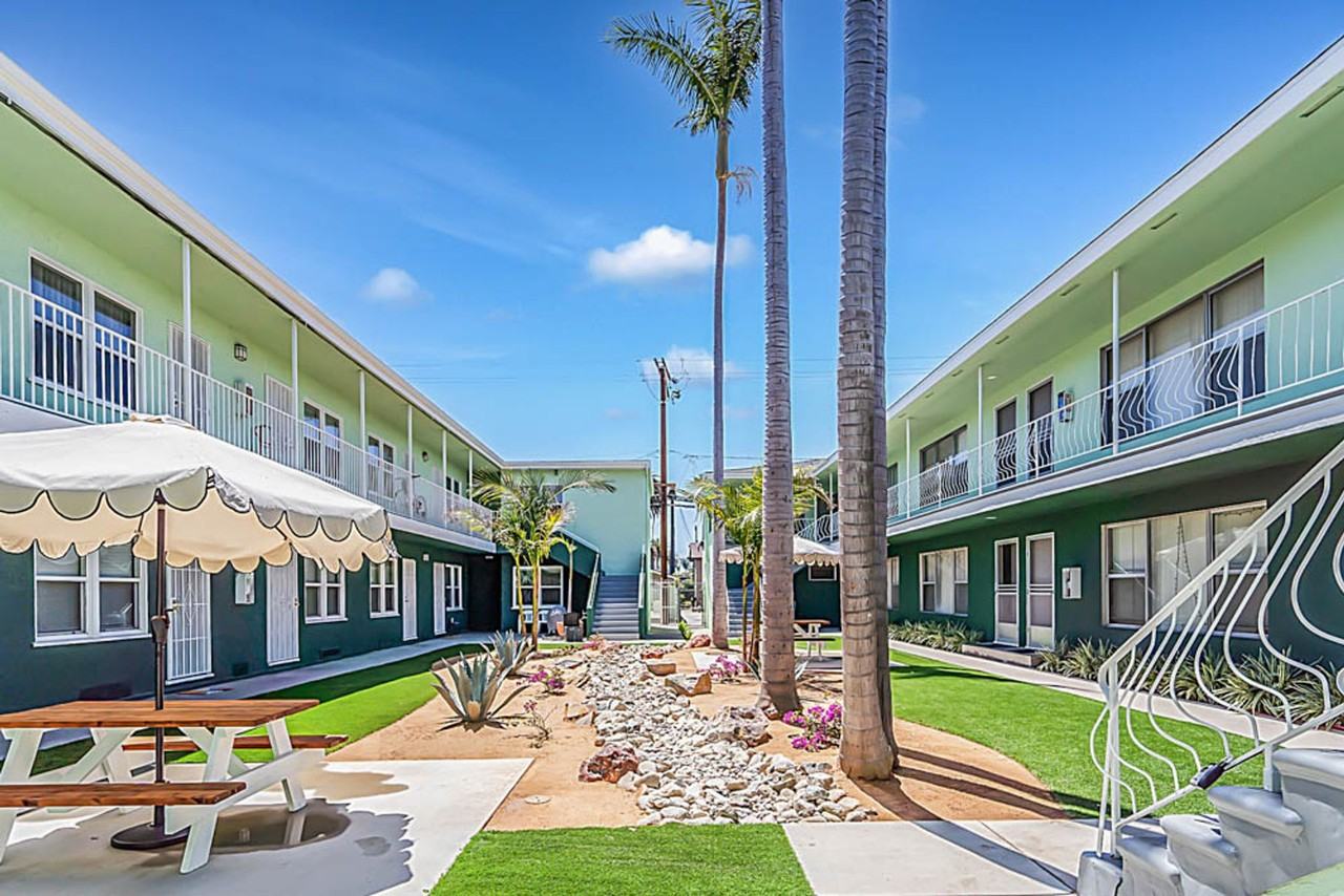 The Cadillac II - Photo 5 of 5