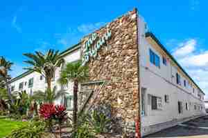 featured image of 11649 Downey Avenue