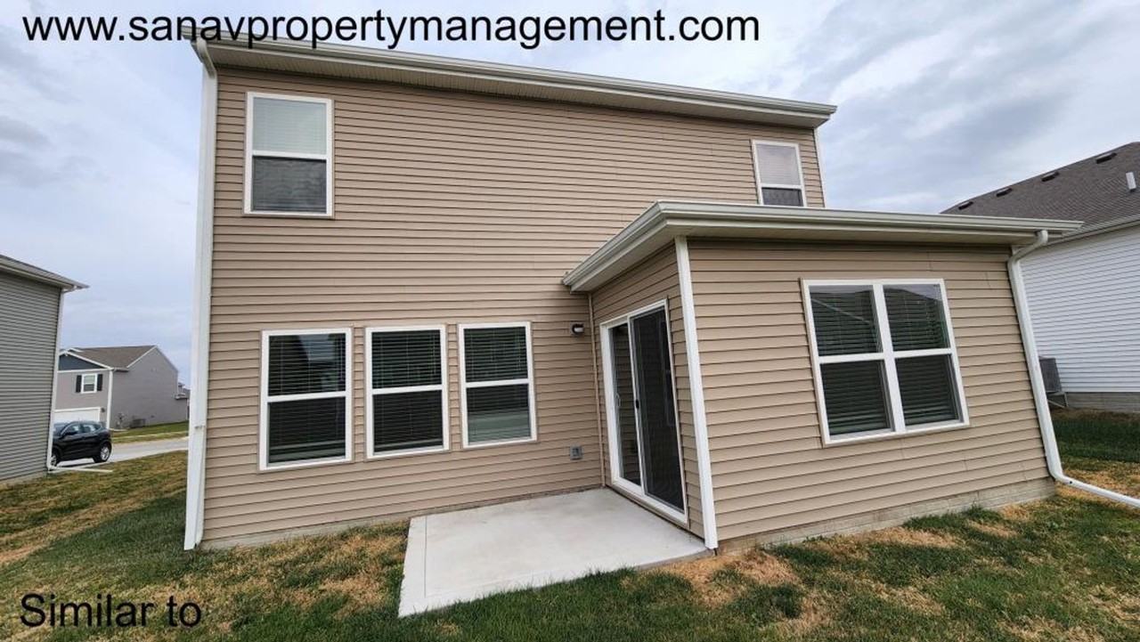 4202 Nw Linwood Dr - Photo 2 of 17
