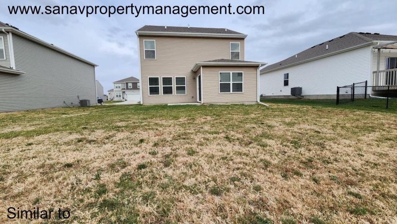 4202 Nw Linwood Dr - Photo 3 of 17
