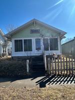 featured image of 1327 W Kilgore Ave