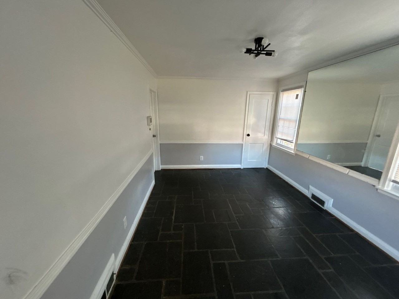 4115 Old Milford Mill Rd - Photo 2 of 9