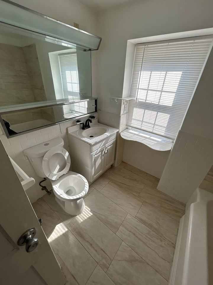 4115 Old Milford Mill Rd - Photo 5 of 9