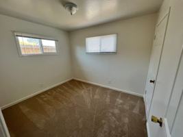 featured image of 1560 La Salle Ave