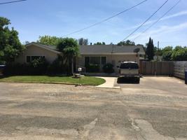 featured image of 1607 Oakdale Ct