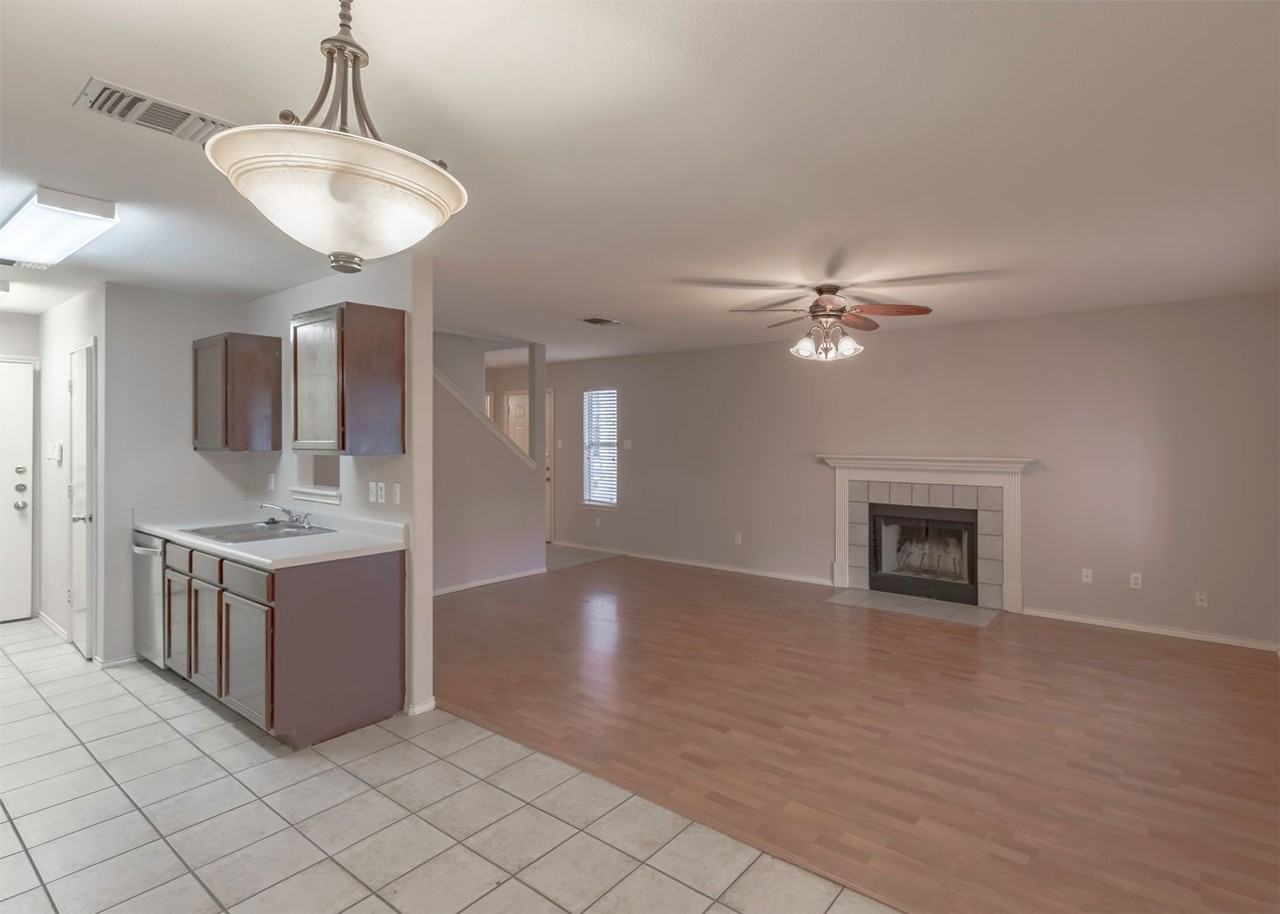 8035 Rustic Park - Photo 5 of 23