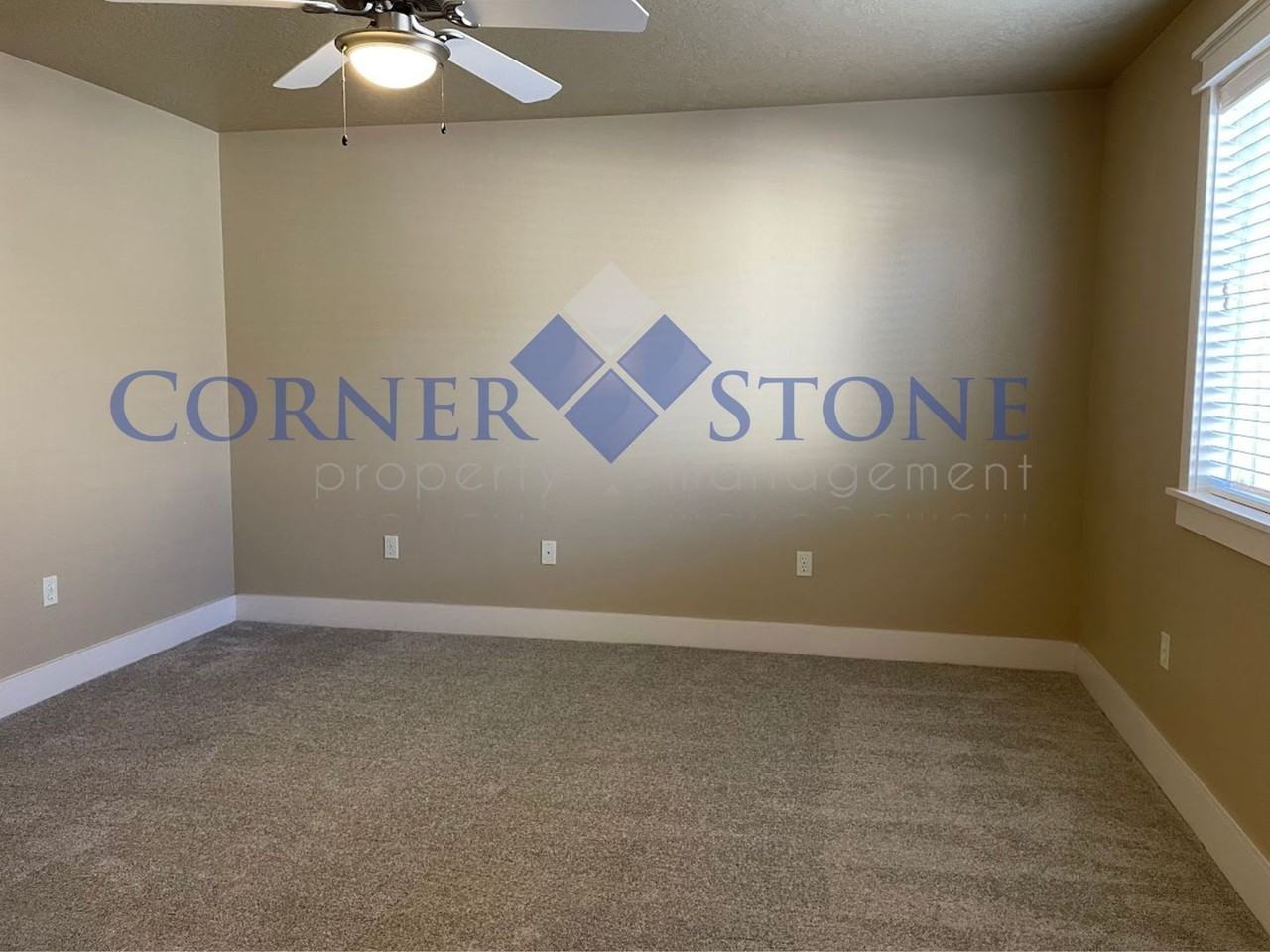 1337 N Alvey Ln - Photo 6 of 13