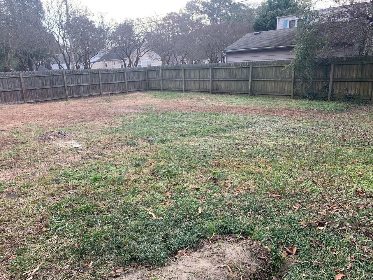 501 Burleigh Ave - Photo 2 of 14