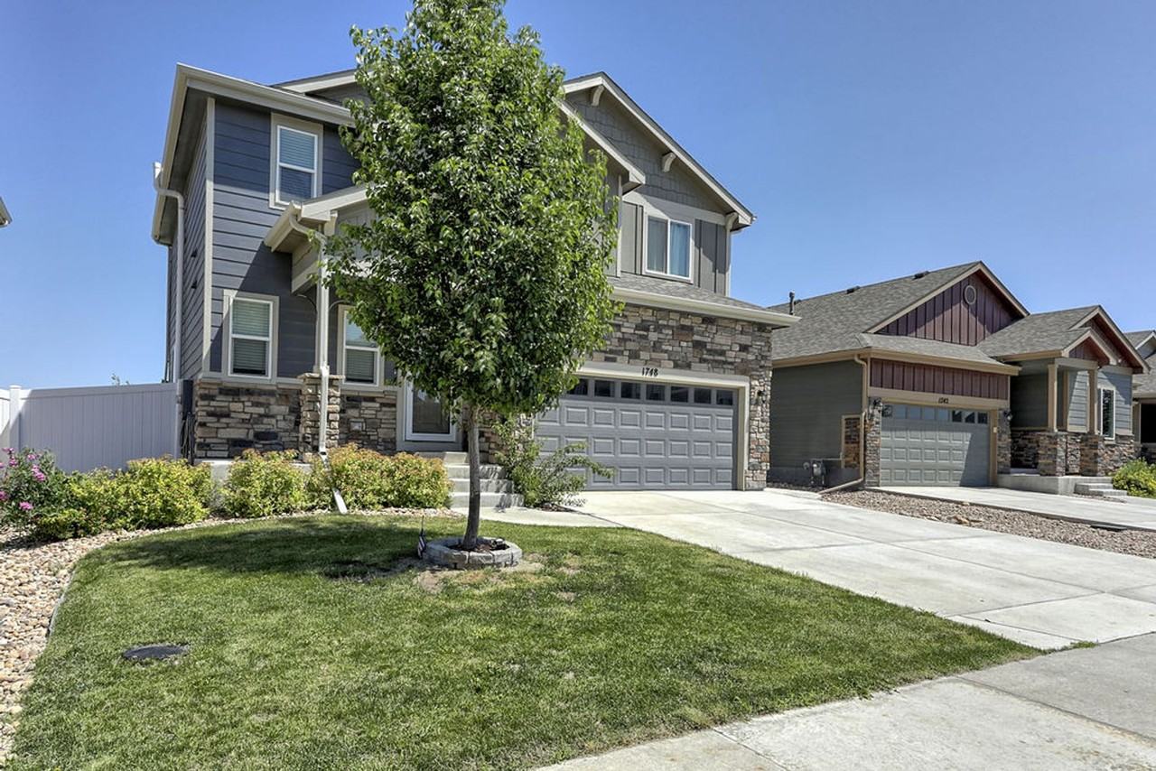 1748 Ruddlesway Dr - Photo 3 of 37