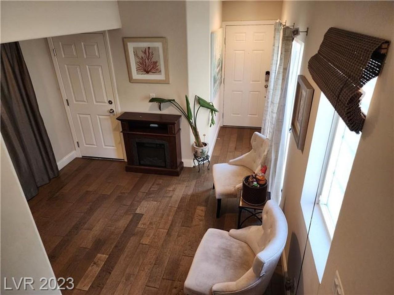 285 Cadence View Way - Photo 2 of 27
