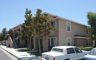 5948 Victor St - Photo 1 of 1