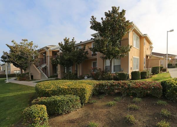 5948 Victor St - Photo 6 of 18