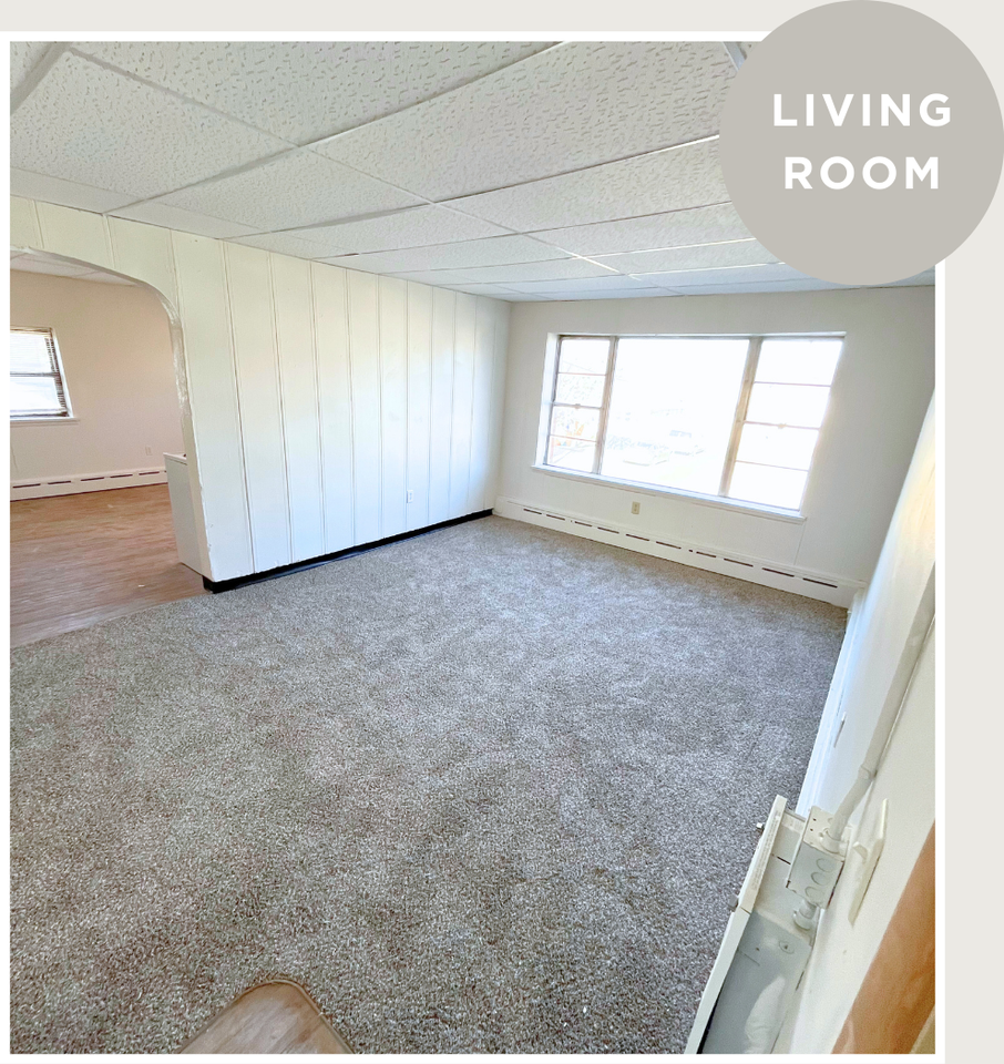 Storm Lake 6 - Photo 4 of 9