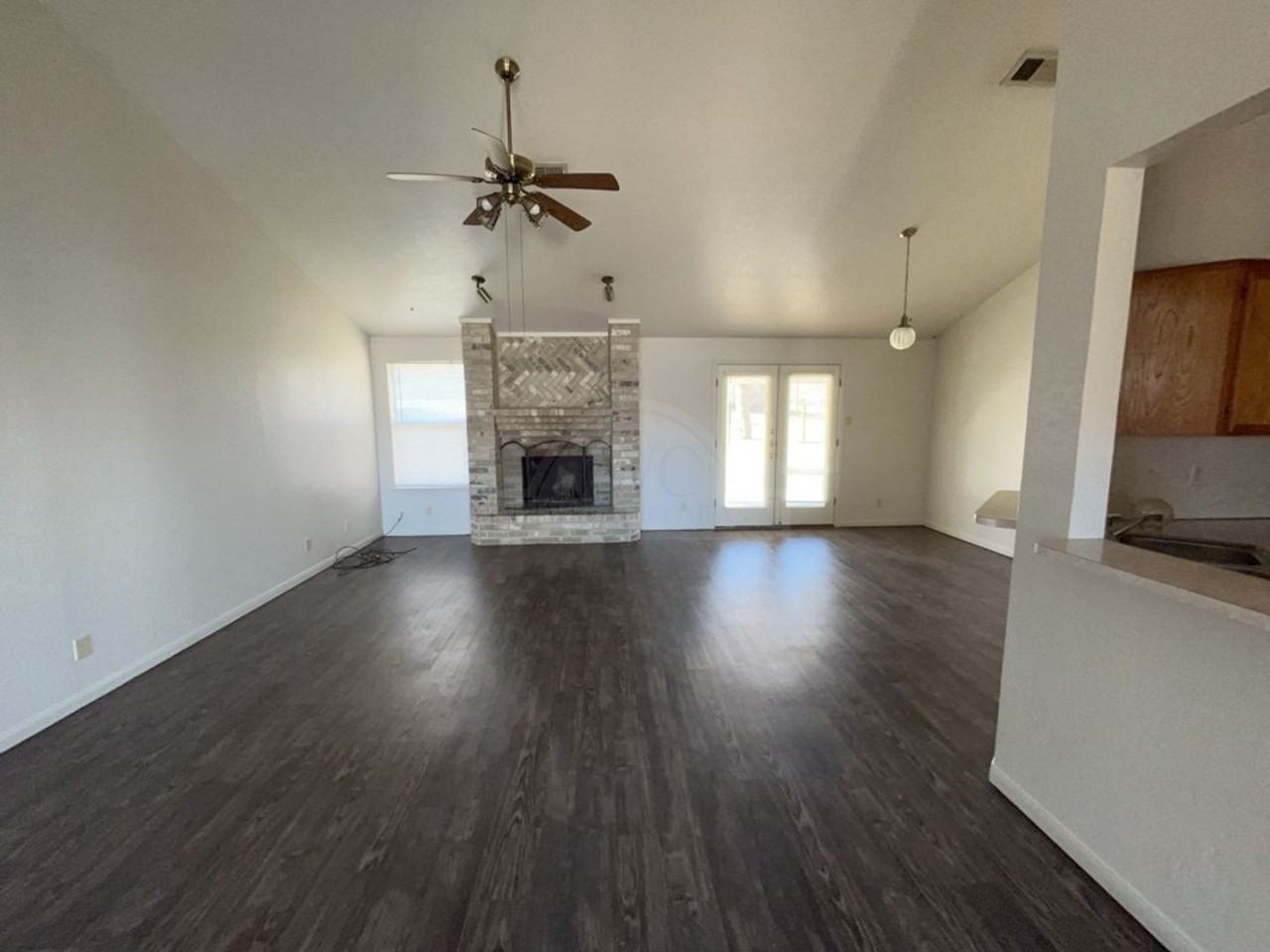 4804 Shawn Dr - Photo 3 of 22