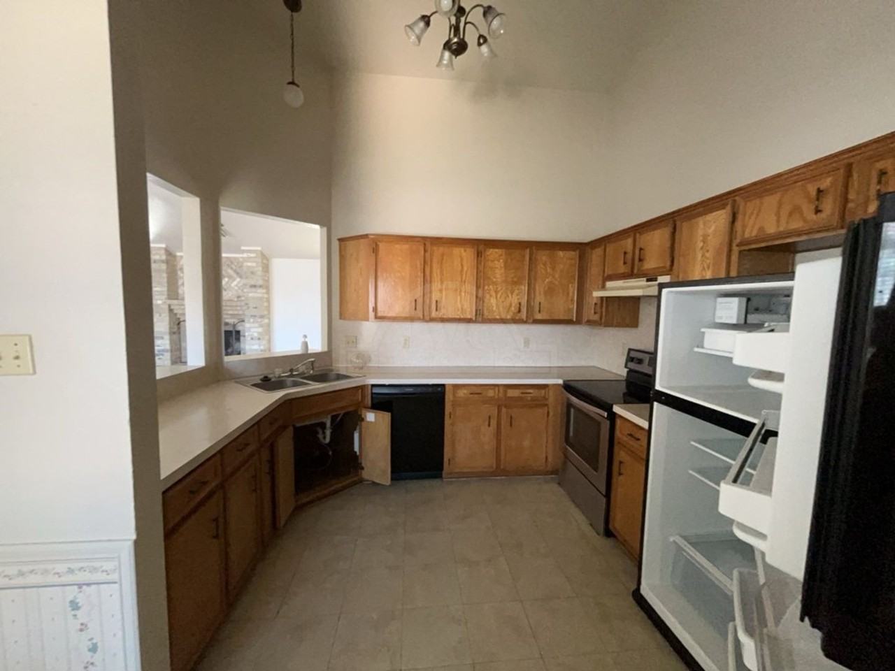 4804 Shawn Dr - Photo 4 of 22