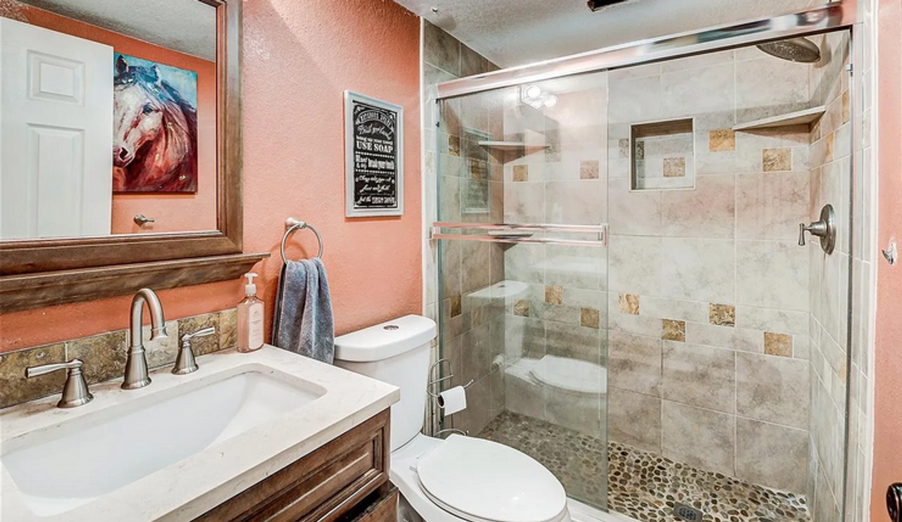 504 S Laredo Cir #1 - Photo 7 of 50