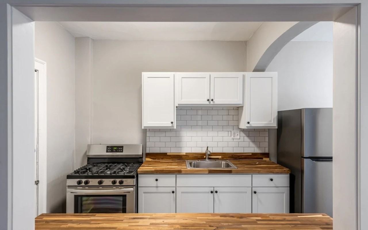 Clifton Lake Apartments - Photo 6 of 15