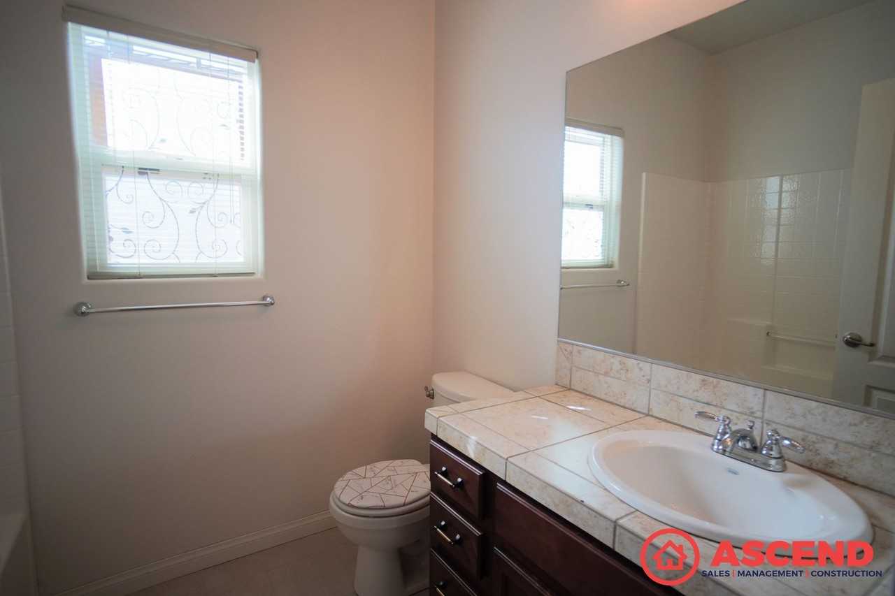 9118 Davedaly Ct - Photo 7 of 16