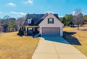 featured image of 606 Crooked Lake Cv