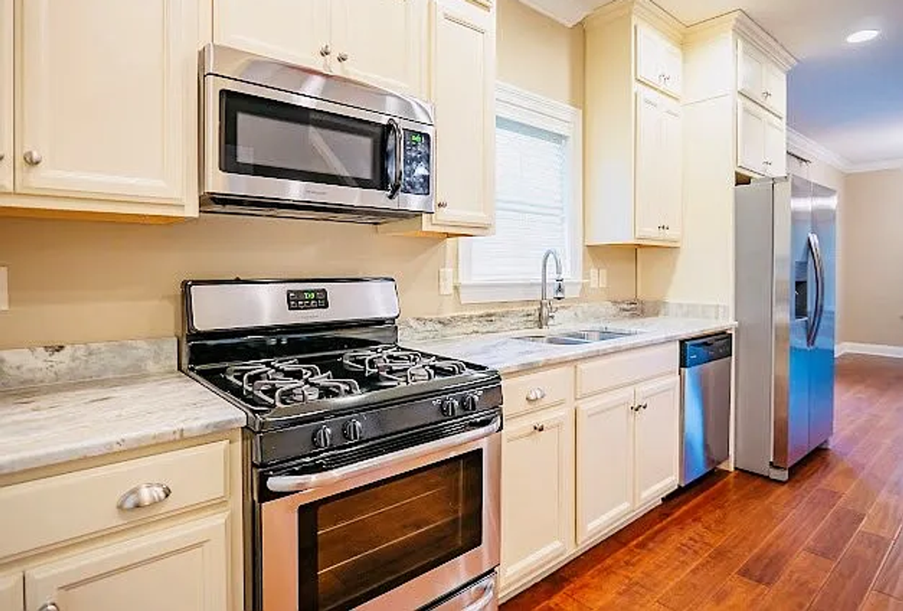 606 Crooked Lake Cv - Photo 6 of 14