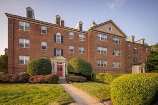 Shaker Lake Apartments & North Moreland Courts - Photo 1 of 1