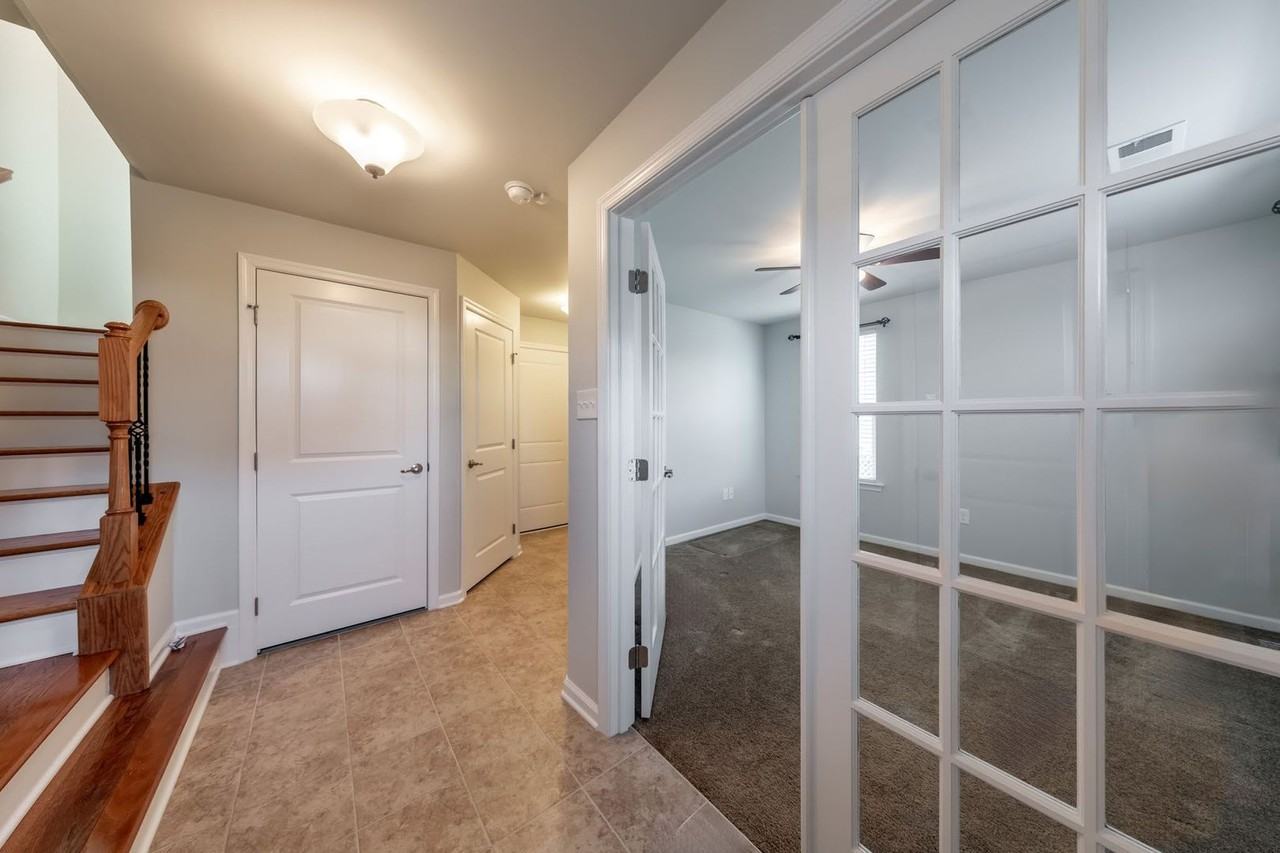 8407 Taverns Ln - Photo 2 of 22