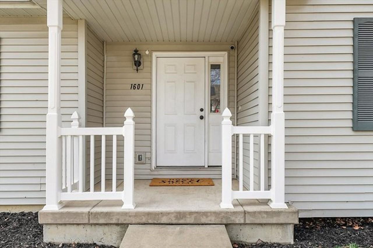 1601 Ogelthorpe Ave - Photo 2 of 20