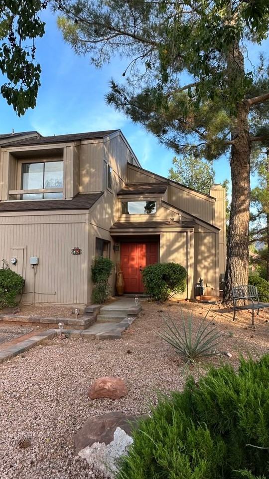 1360 Vista Montana Rd #32