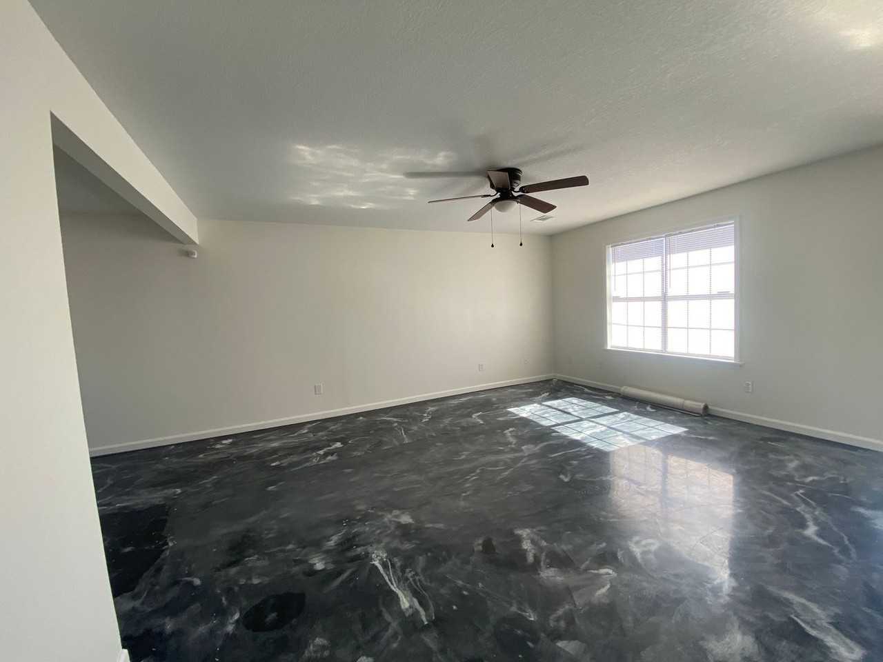 2502 Jeanne Mcqueen Pl - Photo 2 of 10