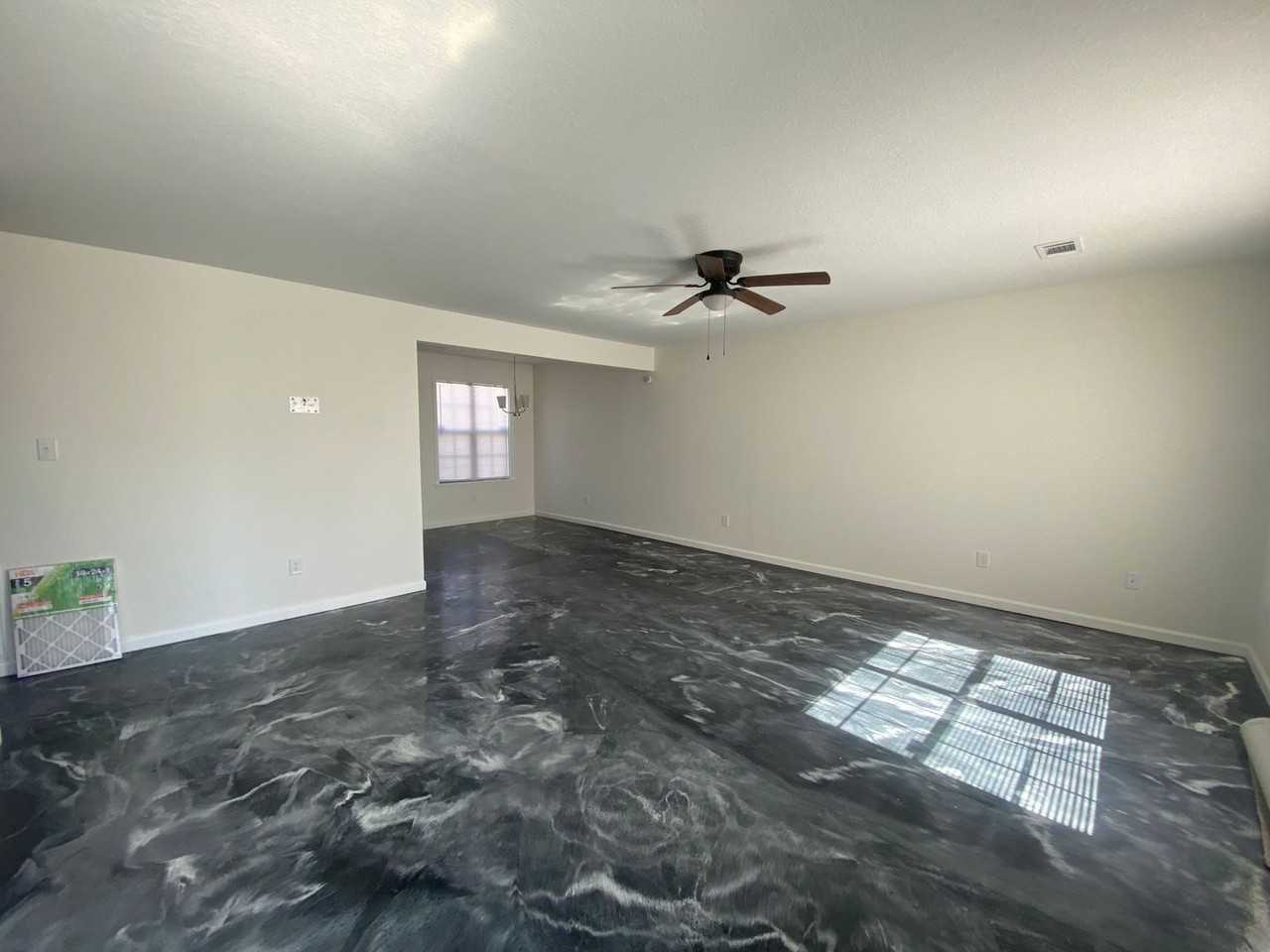 2502 Jeanne Mcqueen Pl - Photo 4 of 10