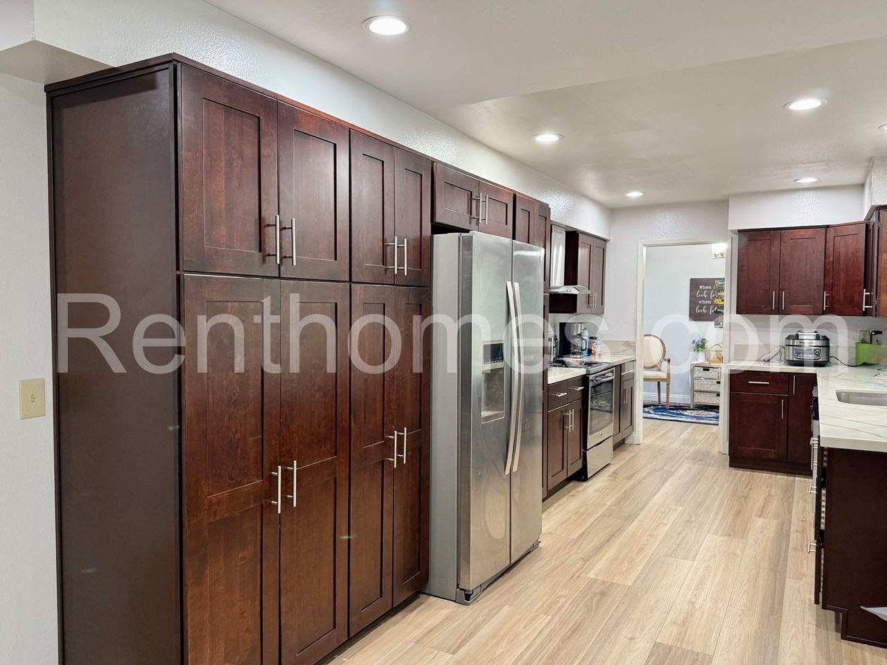 17540 Hada Dr - Photo 2 of 16