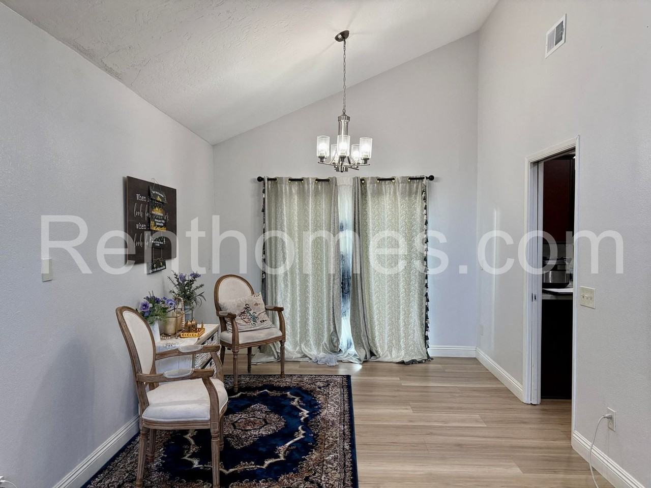 17540 Hada Dr - Photo 5 of 16