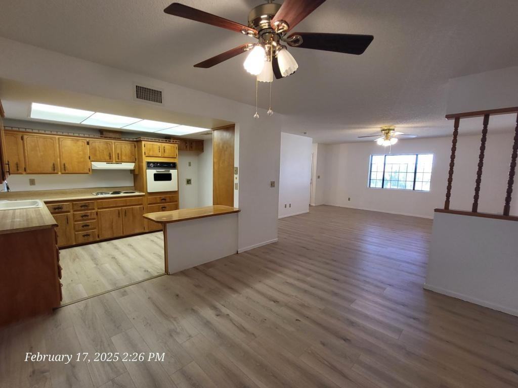 969 Shadow Crest Cir - Photo 4 of 13