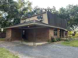 featured image of 1803 Thomas Ln #B