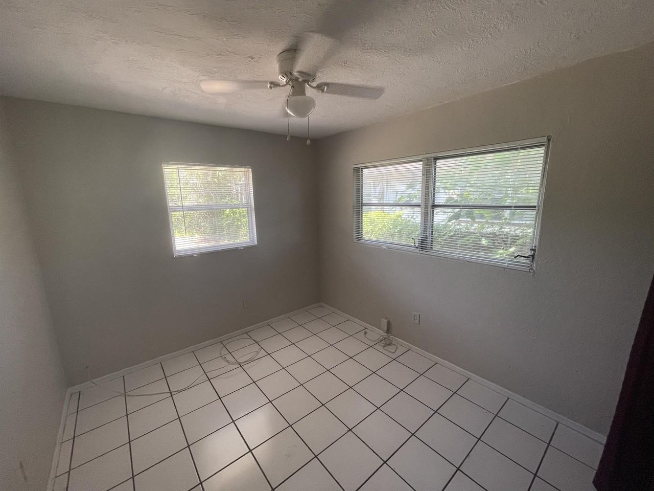 1731 Overbrook Ave - Photo 5 of 8