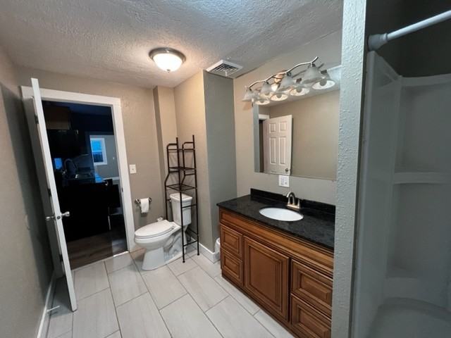 1004 9th St - Photo 2 of 29