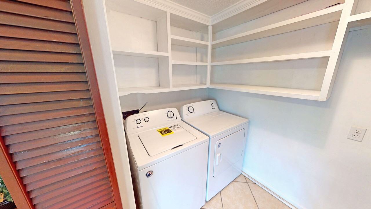 Private Bedroom For Male Student Or Professional (Bedroom #2 - Photo 5 of 13