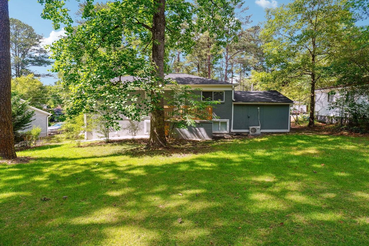 Private Bedroom For Professional (Bedroom #3 - Photo 2 of 12