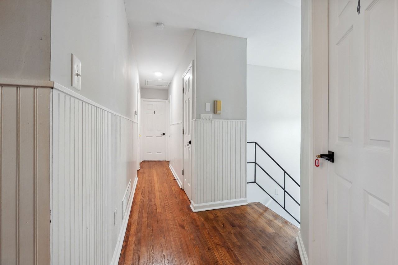 Private Bedroom For Professional (Bedroom #3 - Photo 3 of 12