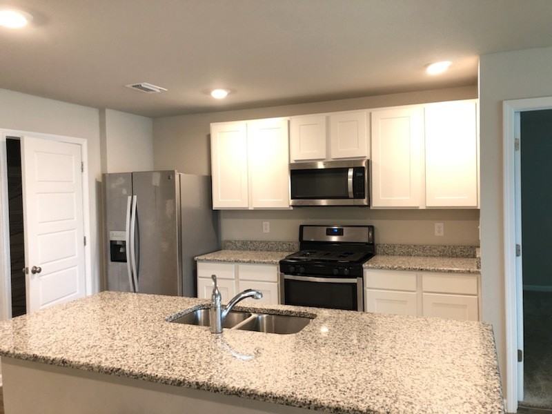 8114 Irwin Loop - Photo 3 of 30